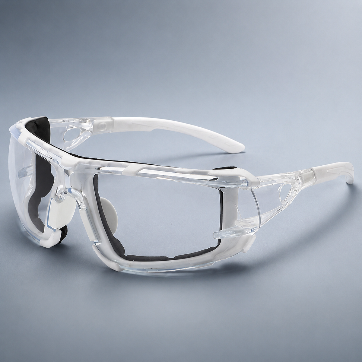 🕶️ Clear Indoors, Tinted Outdoors! Universal Photochromic Safety Glasses for Work & Outdoor ⚡🛡️